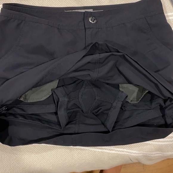 Merrell Black Opti-Wick Skort EUC - Picture 9 of 14